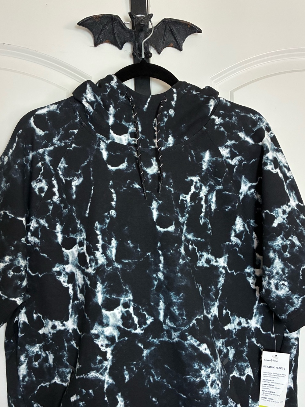 Old Navy Active Short-Sleeve Hoodie in Black Marble NWT size Men’s L - Picture 4 of 11